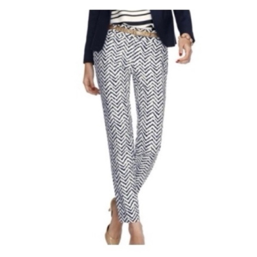 Ann Taylor Chevron‎ Ankle Trouser Pants